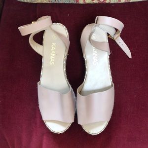 Kaanas Trinidad Platform Sandal